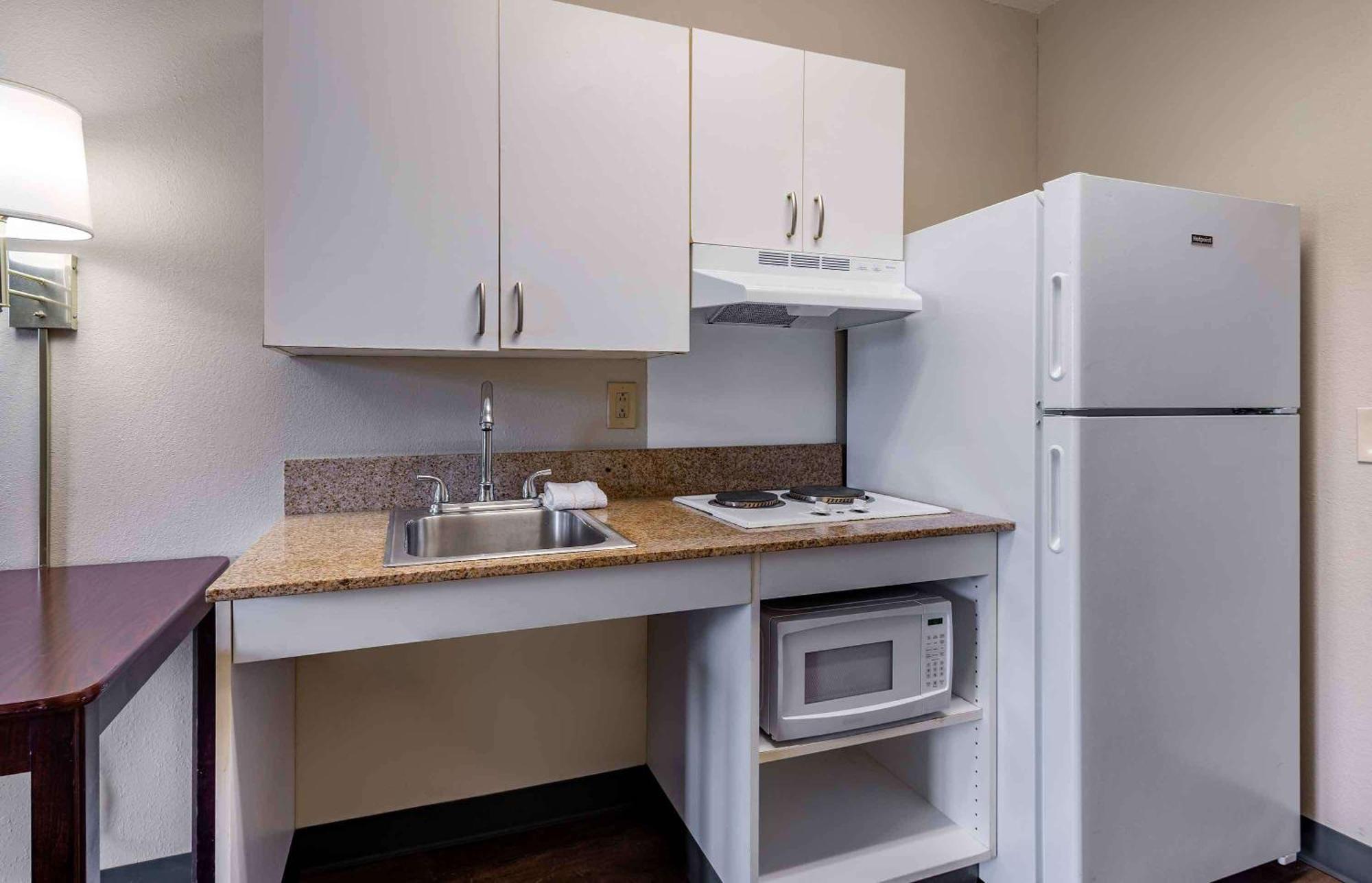 Extended Stay America Suites - Philadelphia - Бенсалем Экстерьер фото